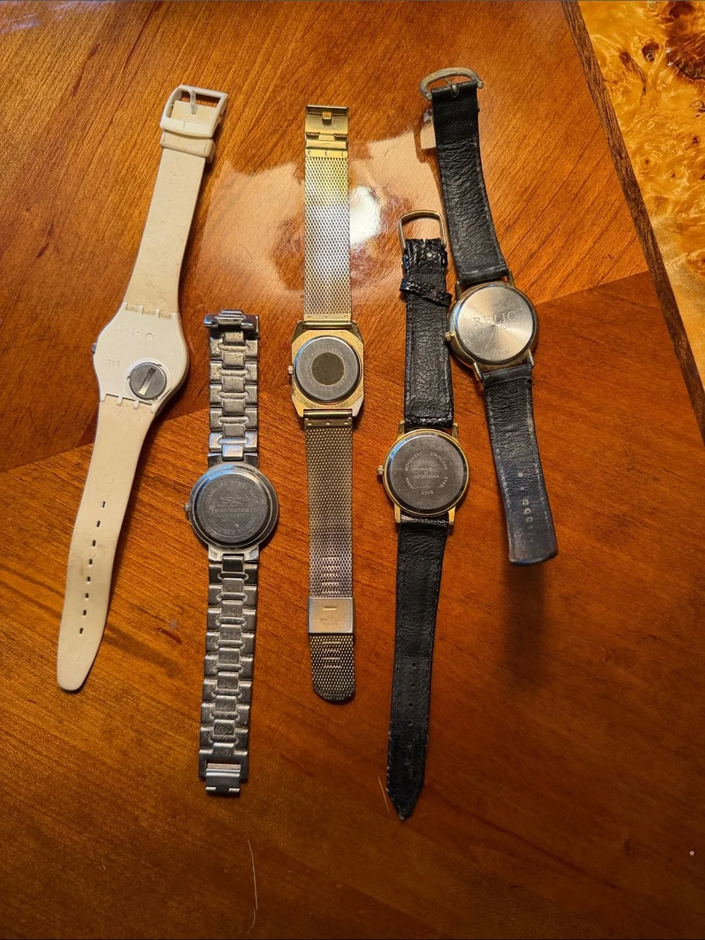 Mixed Lot of 5 Wrist Watches – Assorted Colors